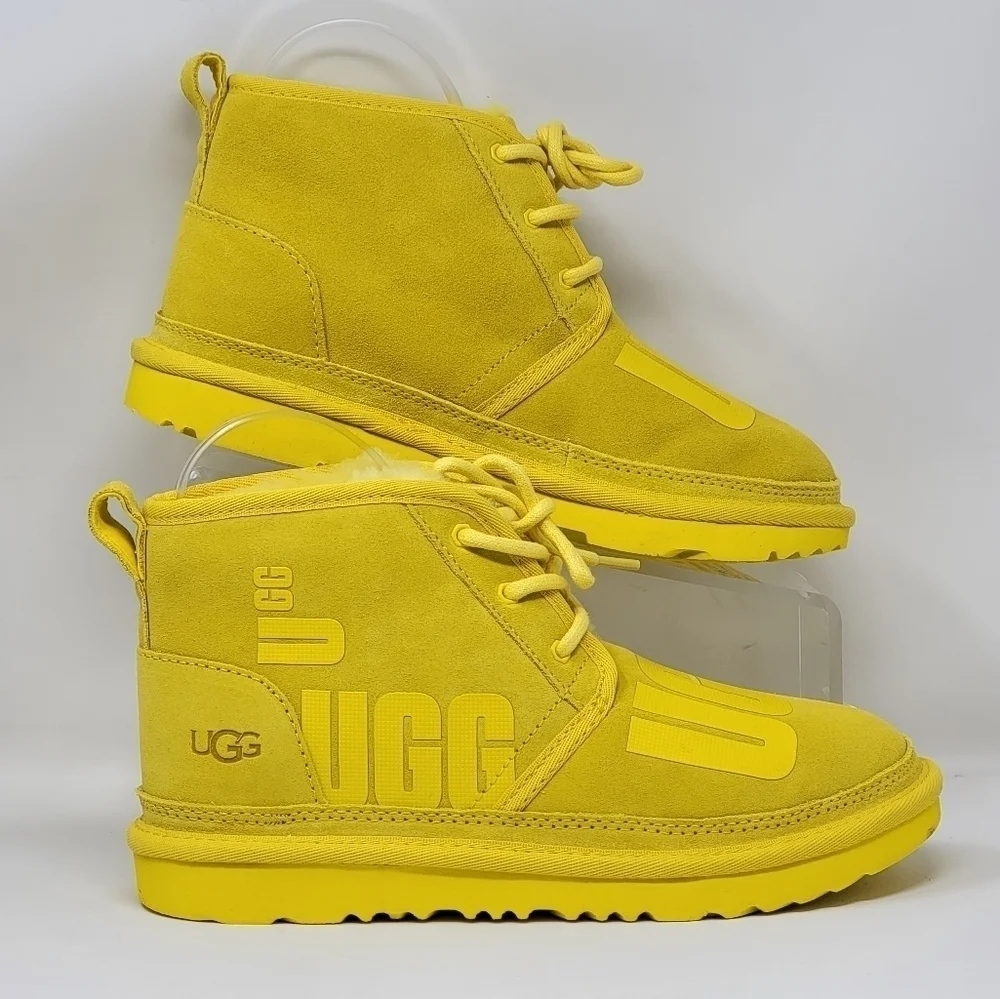 UGG NEUMEL II Scatter 1134960K Youth Size 4 Graphic Chukka Boots Yellow New